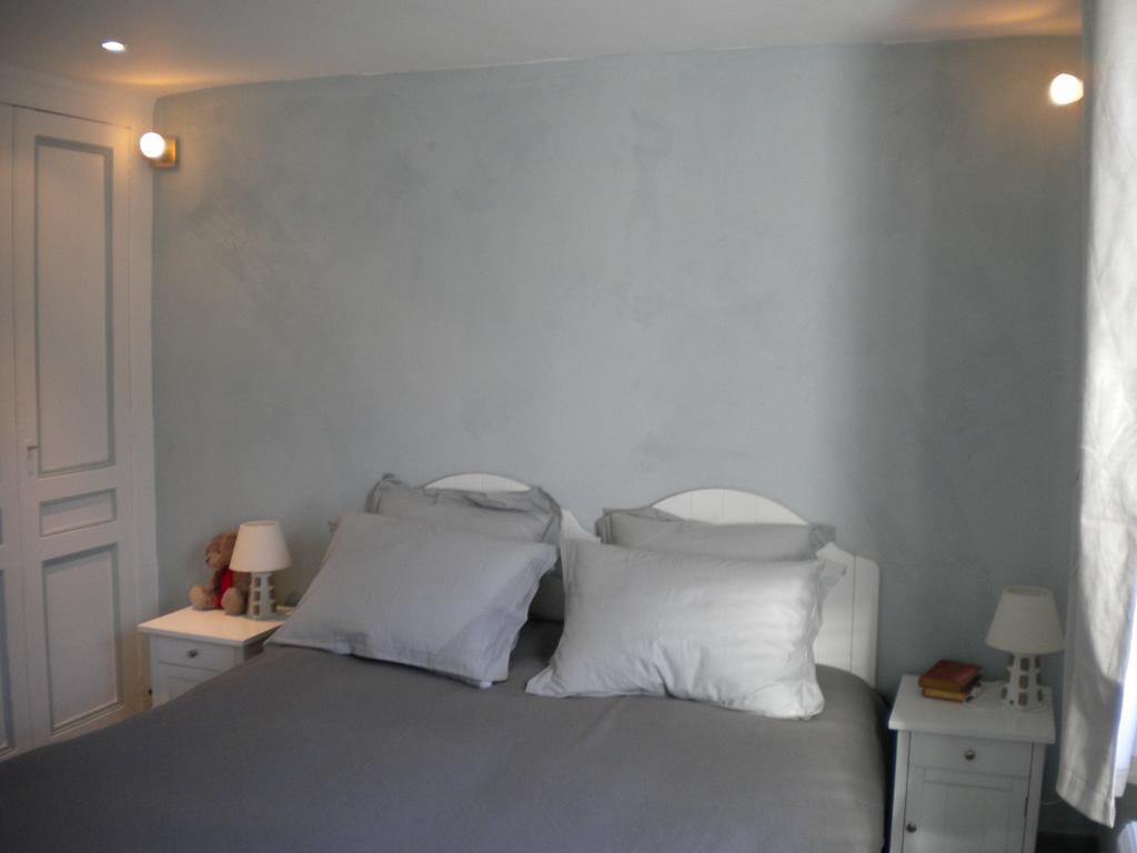 Apartamento La Petite Fugue Honfleur Habitación foto